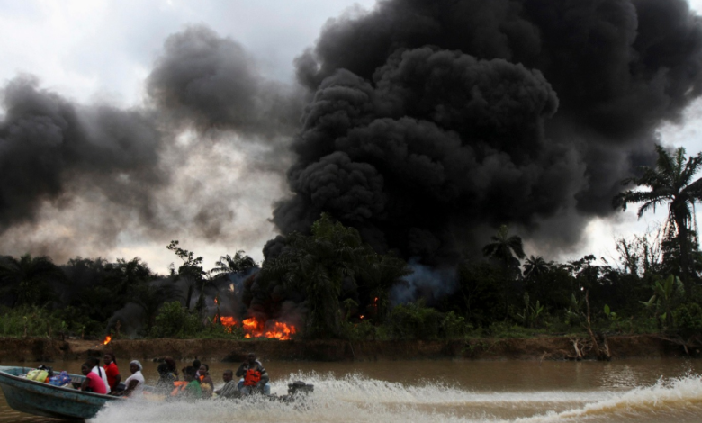 37 Suspected Oil Thieves Die After Inhaling Toxic Fumes in Rivers