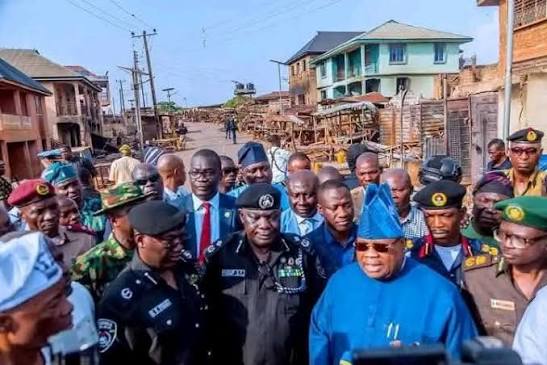 Gunmen Attack Adeleke’s Convoy at Ataoja Palace as Security Operatives Exchange Fire in Osogbo
