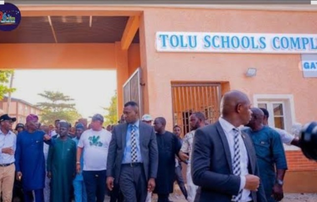 Governor Babajide Sanwo-olu and others in Tolu schools